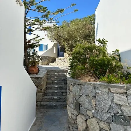 Dwell Sea View Apartment *