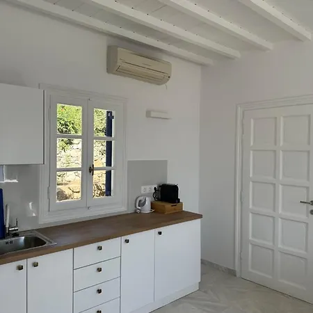 Dwell Sea View Apartment